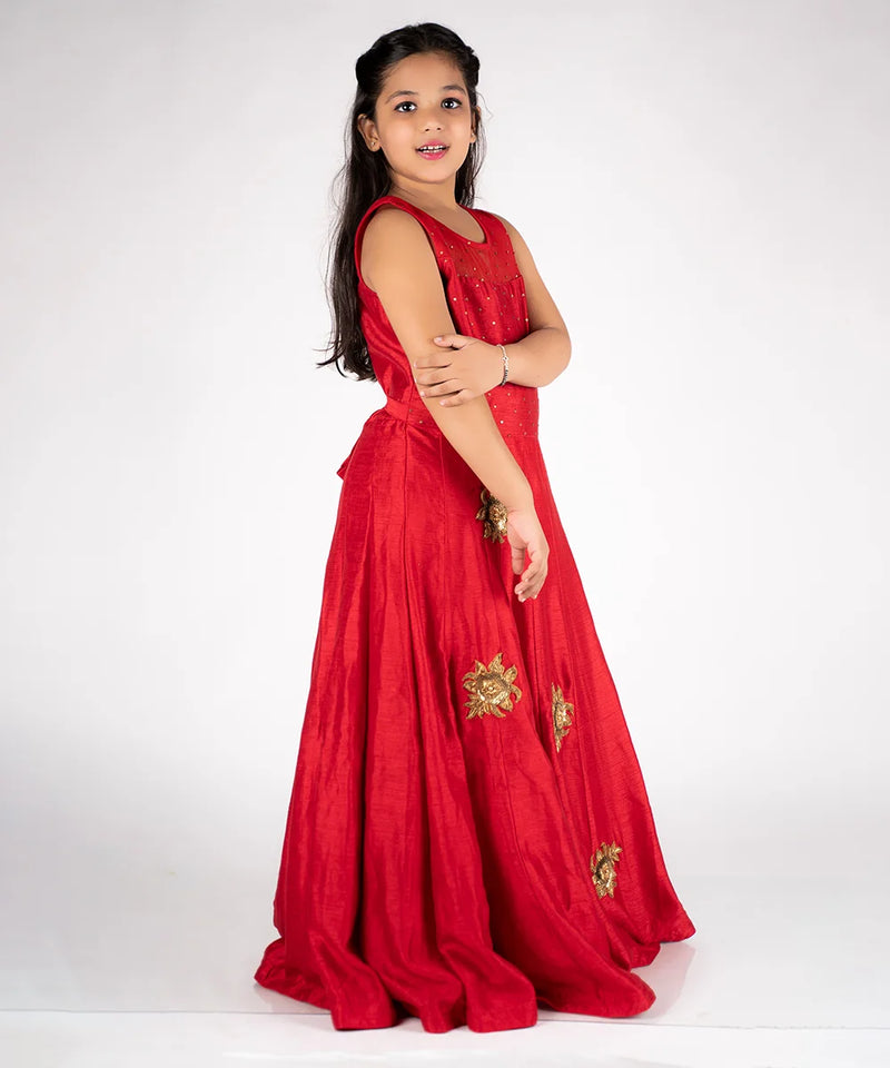 wedding wear red gown for girls
