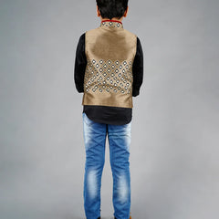 back view of waist coat suit set for boys 