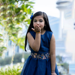 wedding wear navy blue gown for girls 