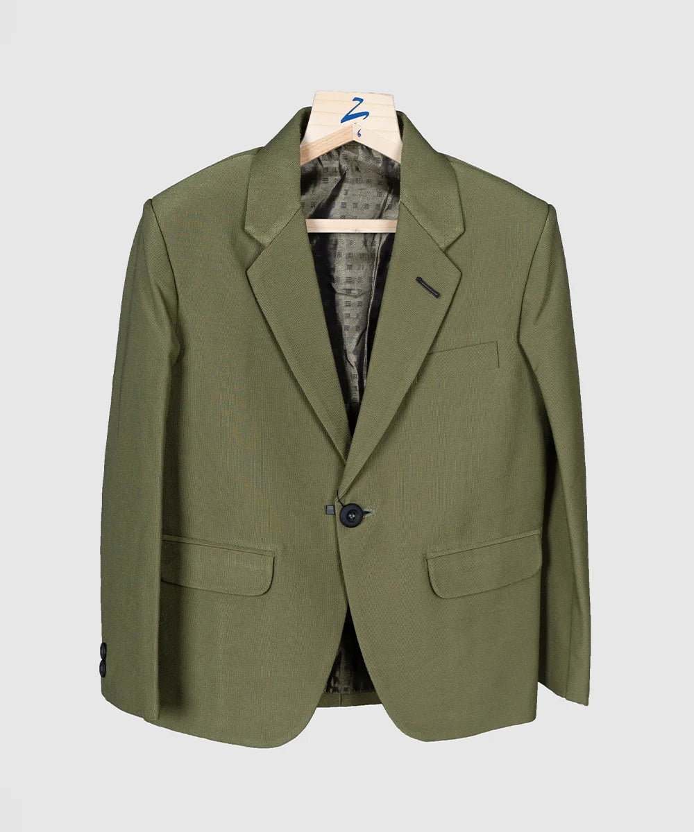 It is an olive green colored boy’s formal blazer for 6 to 7 year old boy perfect for wedding reception, Cocktail Party and party look.