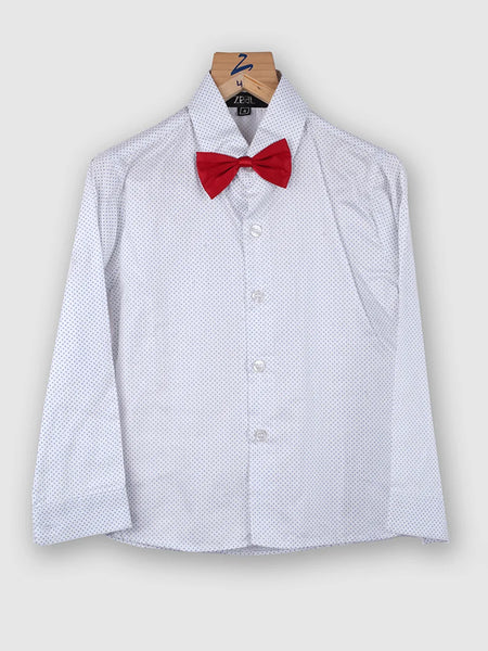 white dot print shirt under the navy blue coat suit set with a red bow 