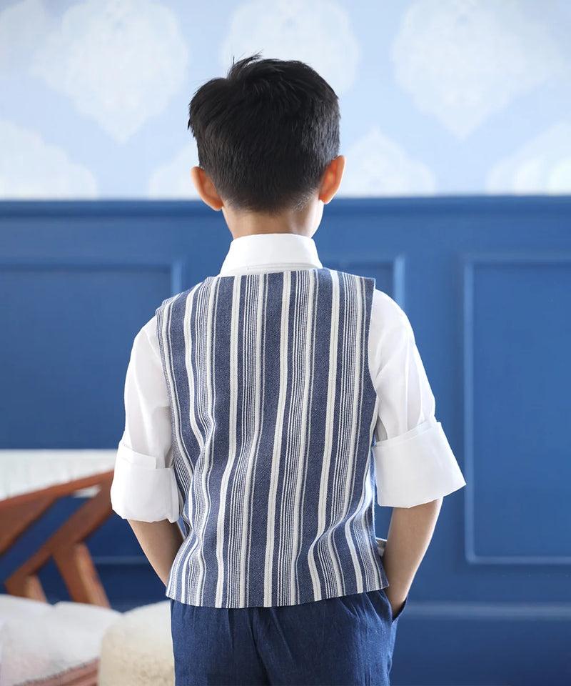 back view of printed waist coat suit set for boys 