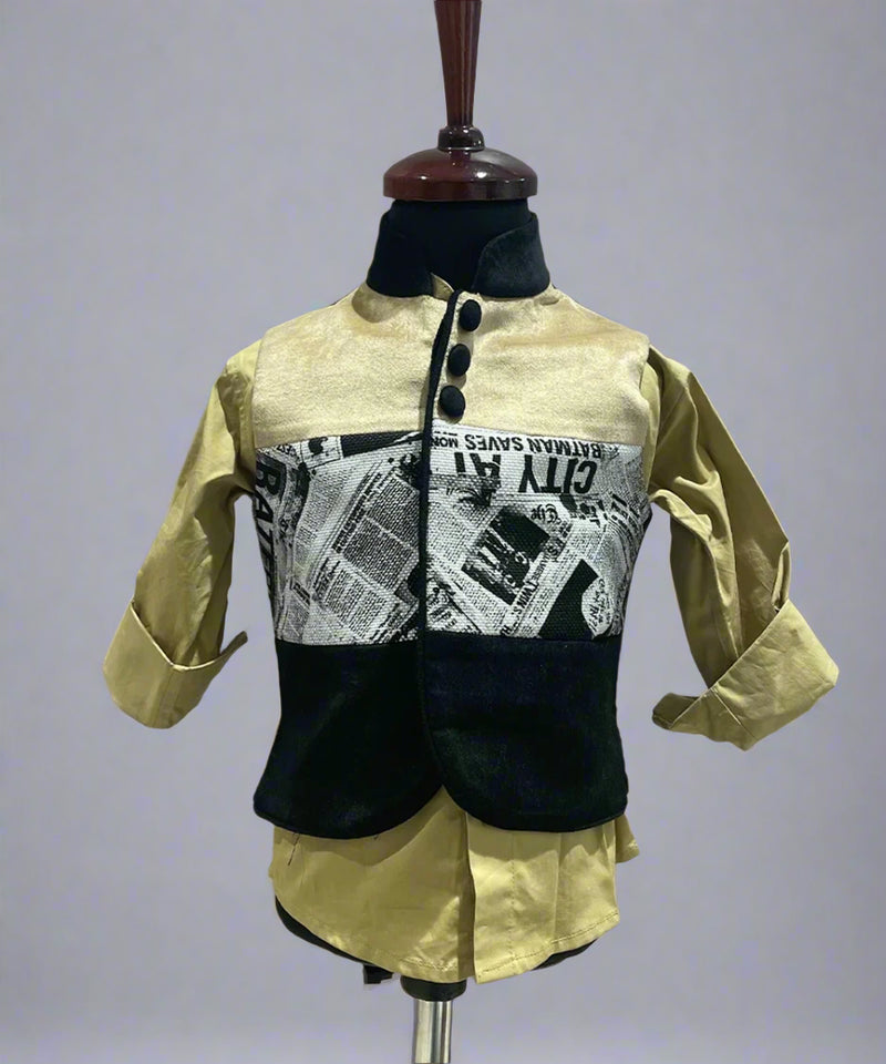 This boys party clothes set consists of a stylish waistcoat and a camel Colored shirt.