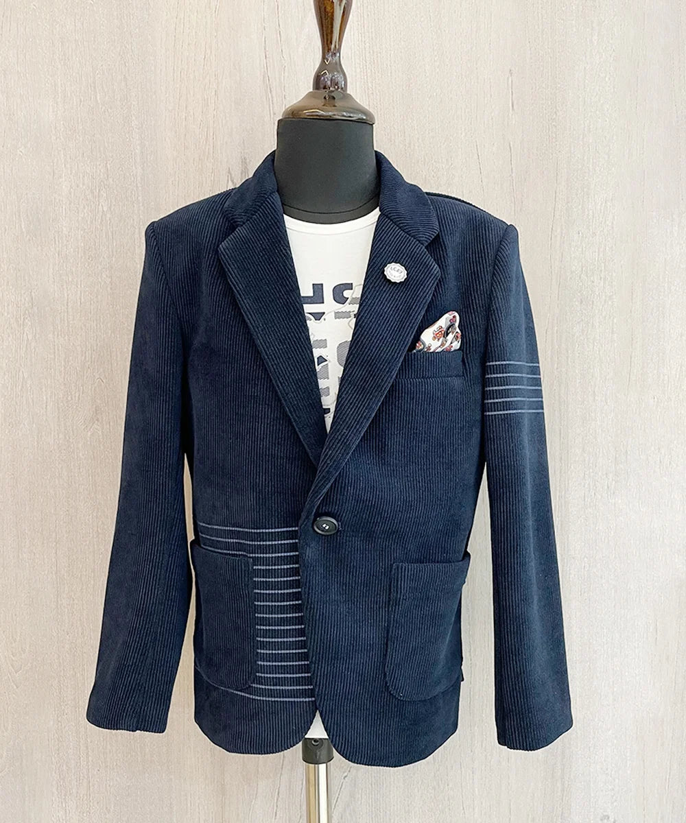 Navy Colored Blazer with White T-Shirt for Winter Weddings