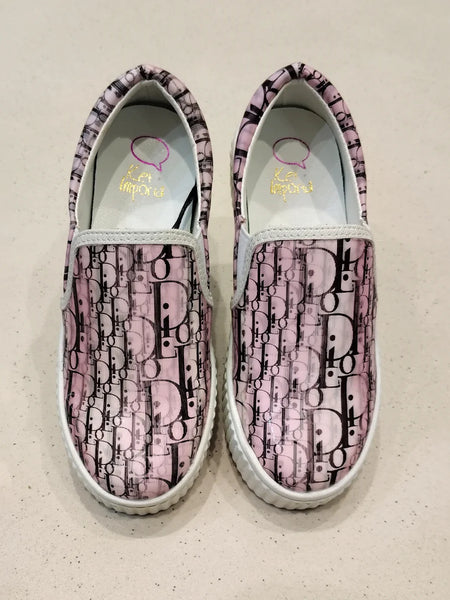 Pink girls' slip-on sneakers with monogram graphic print, Jaipur, ages 1–8 years
