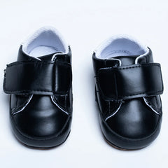 Imported shoes for infants