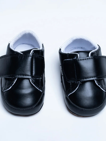 Imported shoes for infants