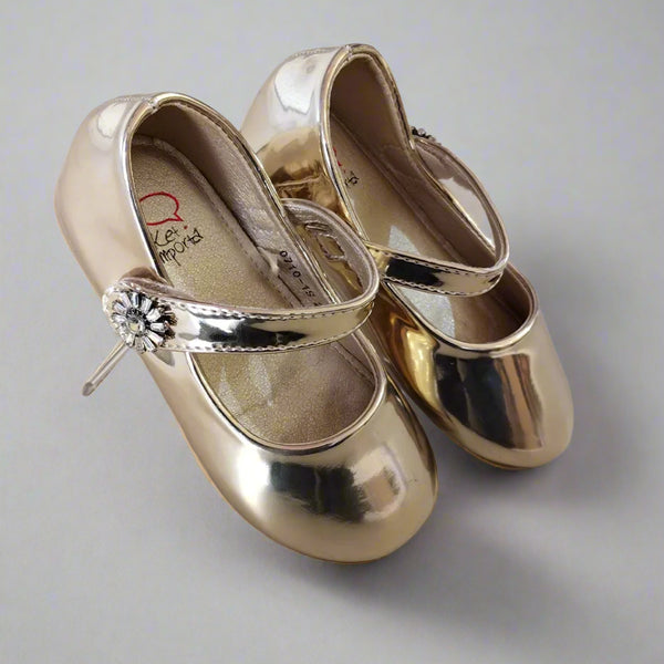 Gold patent Mary Jane shoes for girls with crystal brooch strap, Jaipur, ages 1–8 years