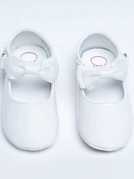 Baby girls’ classic white slip-on dress shoes featuring front bow, Jaipur