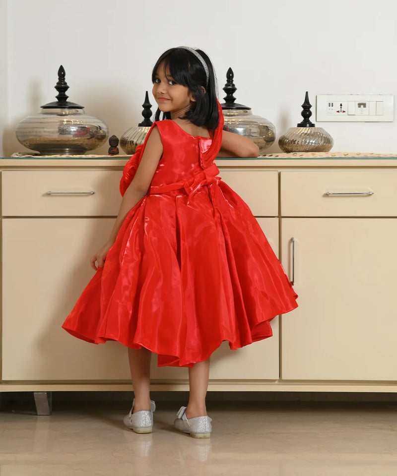 Best birthday frock for baby girls, knee-length red dress, Jaipur