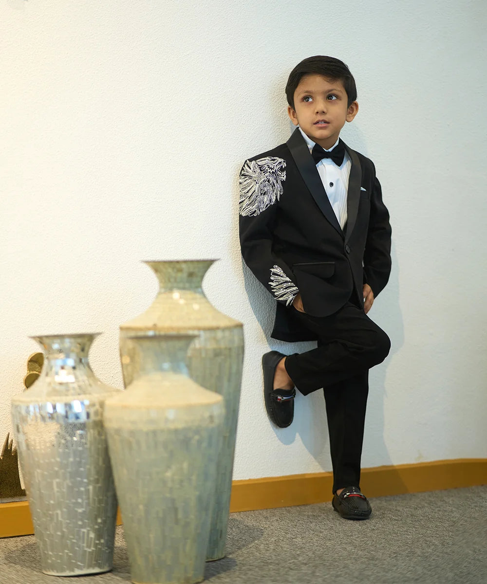Embroidered royal lion sleeve tuxedo for boys, party outfit in Jaipur