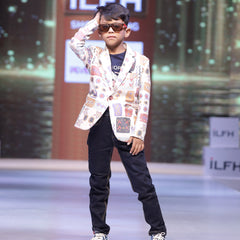  This smart outfit consists of a self-printed Blazer, a matching self-printed black Colored t-shirt and a pocket square.