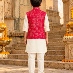Boys' cream kurta pyjama and red bandhej jacket set for festivals, Devils N Angels Jaipur, view 3