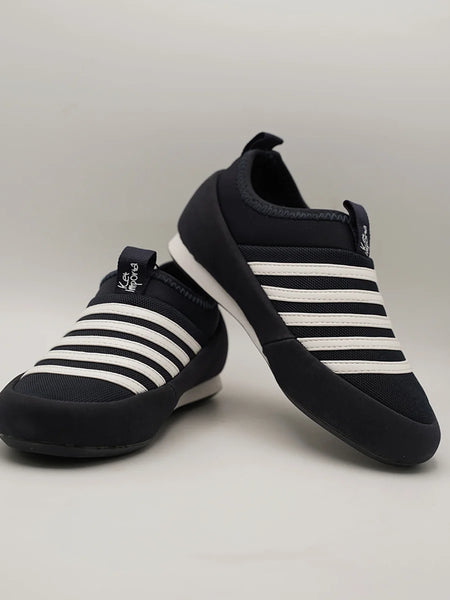 Boys' trendy navy sports sneakers featuring mesh upper and striped design, Jaipur