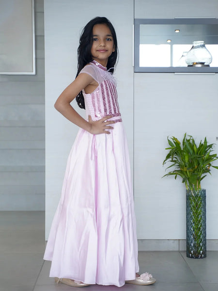Stylish girls gown for wedding and parties, Jaipur kidswear showroom