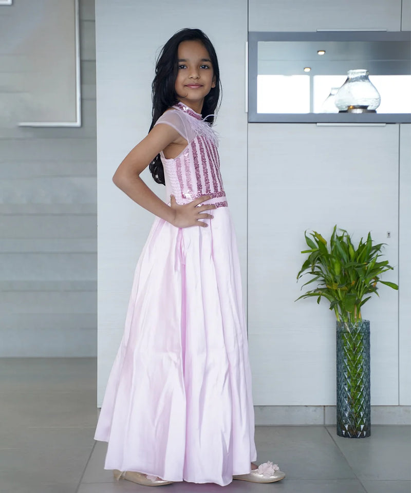 Stylish girls gown for wedding and parties, Jaipur kidswear showroom