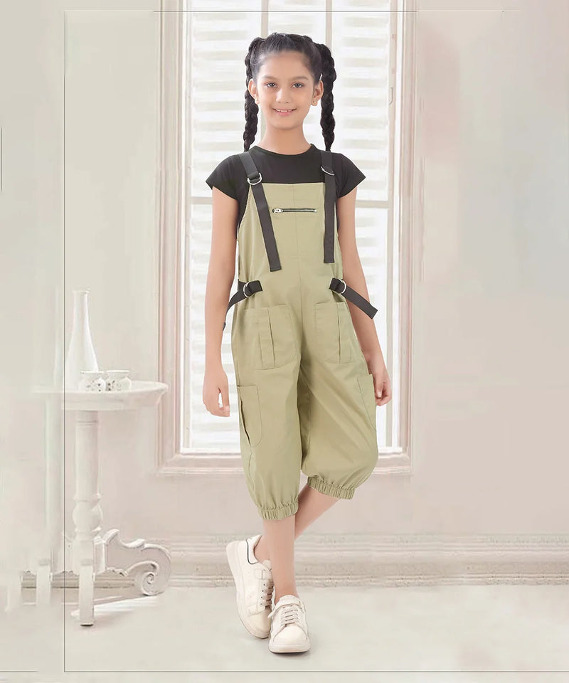 Stylish Dungree Set For Summer For Girls