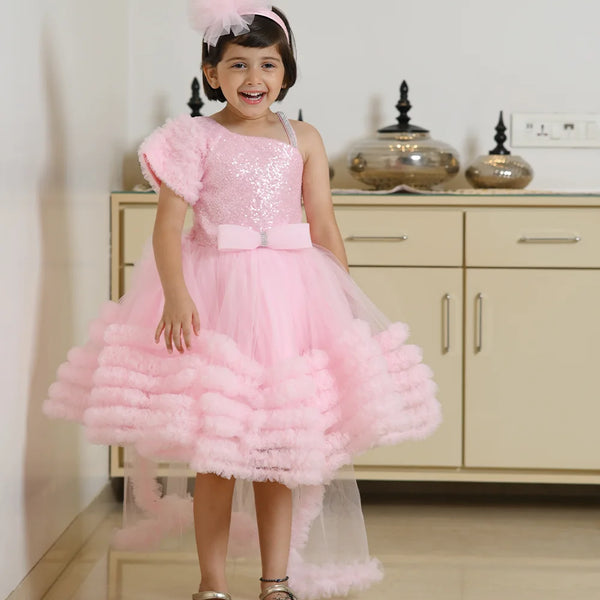 Baby girl birthday dress with frills and bow, best kids clothing store in Jaipur