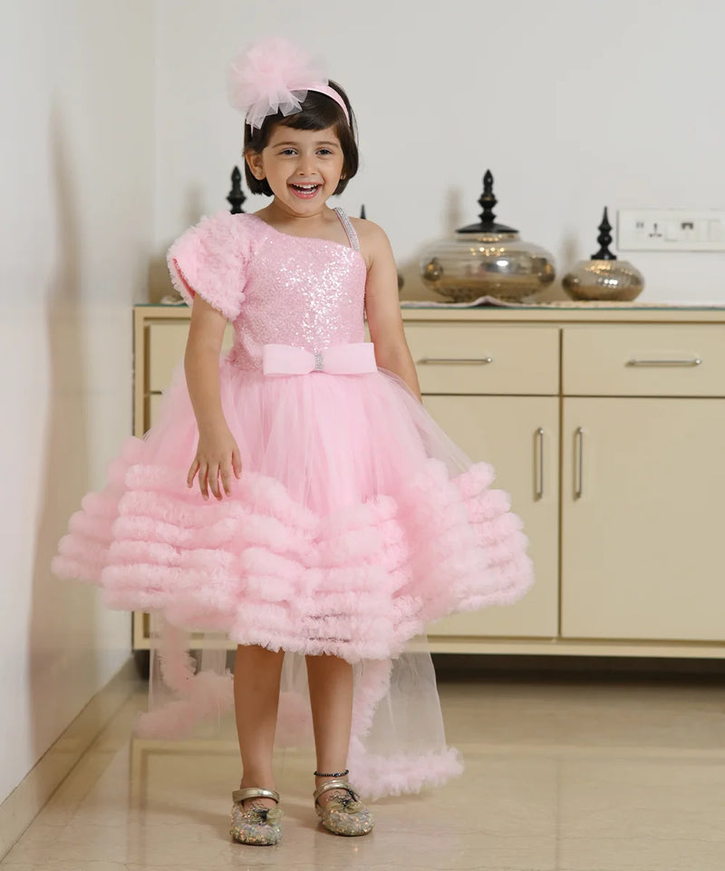 Baby girl birthday dress with frills and bow, best kids clothing store in Jaipur