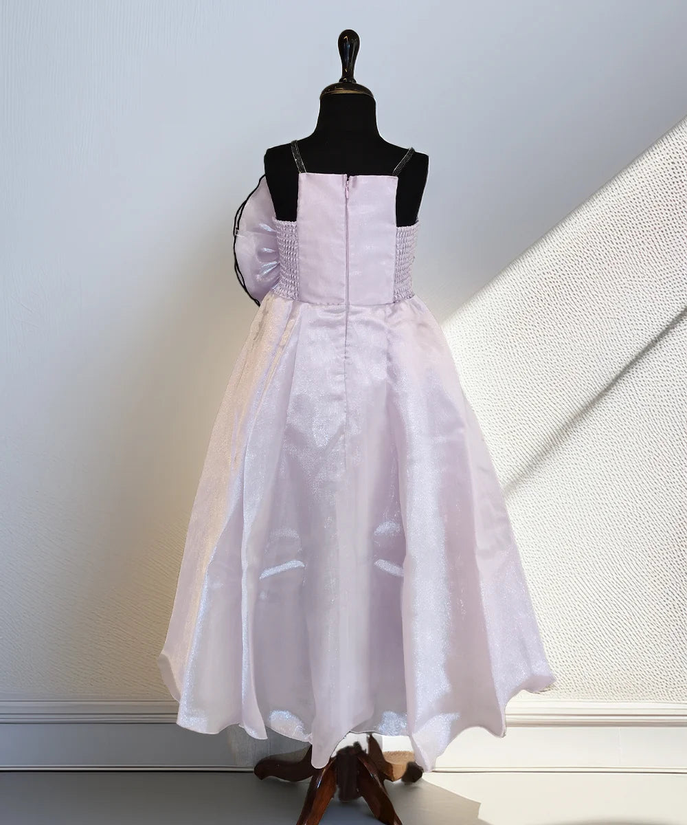 White dress on a mannequin against a light background