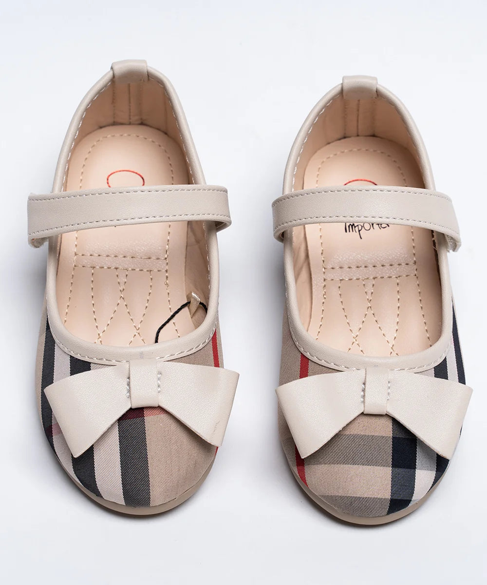 Beige checkered Mary Jane flats for girls with bow and strap, Jaipur, ages 1–8 years