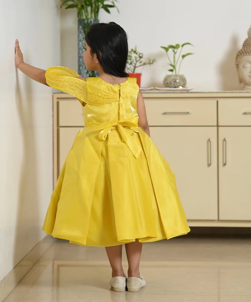 Trendy floral birthday frock for girls with attached belt, branded children clothing Jaipur