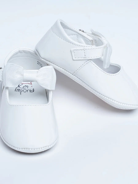 Infant girls’ white party shoes with elegant fabric bow, Jaipur