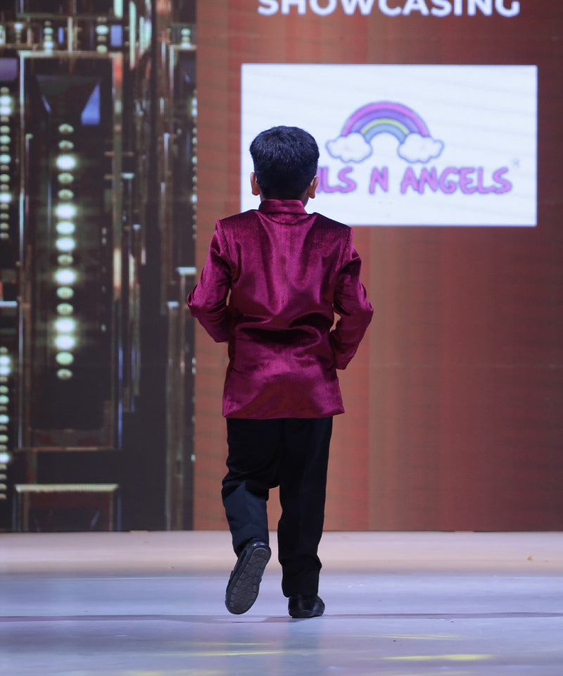 back view of maroon velvet jodhpuri suit set for boys