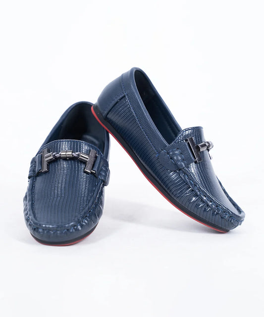 Kids' navy blue textured loafers with metal buckle and red sole, Jaipur
