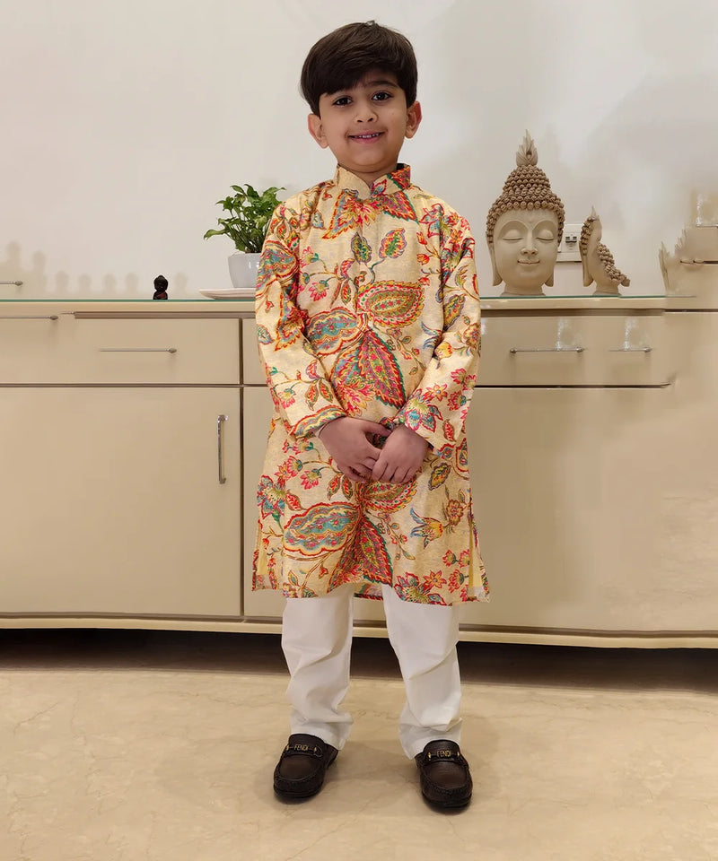 Multicolor printed kurta pyjama set for boys, Jaipur kidswear showroom
