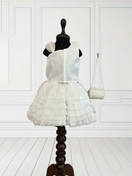 back view of white floral skirt top set
