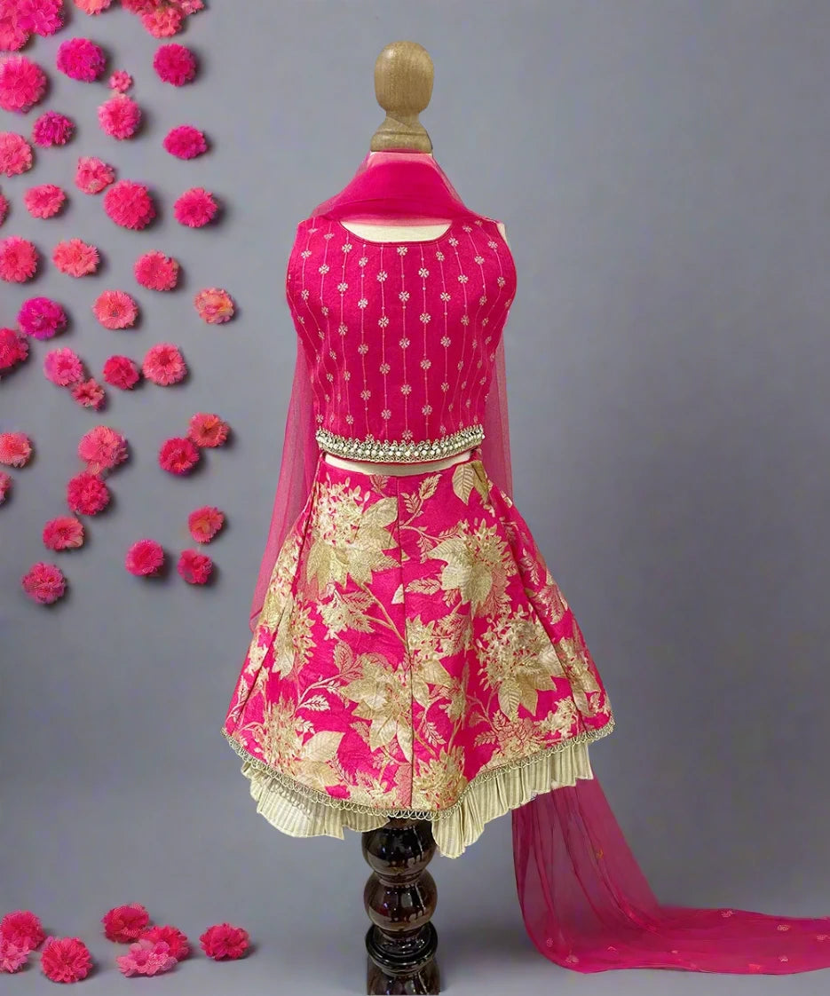 Rani pink baby lehenga with flower jacquard and embroidered choli, readymade lehenga for kids in Jaipur