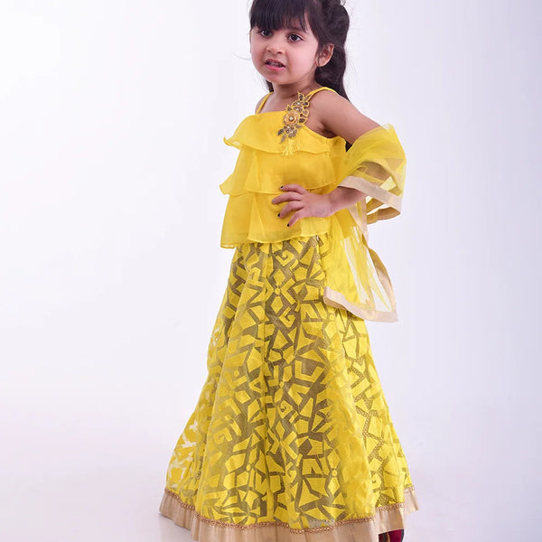 Readymade yellow lehenga for kids in Jaipur, sleeveless choli and matching net skirt