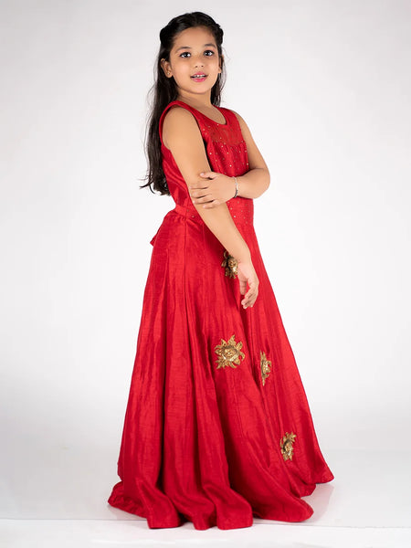 wedding wear red gown for girls