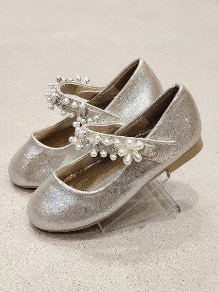 stylish-girls-party-shoes-jaipur-gold-design