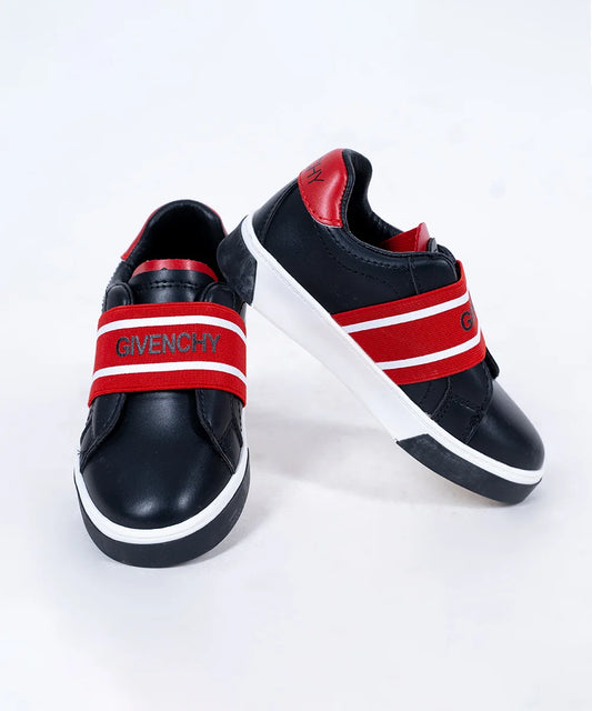 Boys' black and red slip-on sneakers with logo elastic strap, Jaipur, ages 1–8 years

