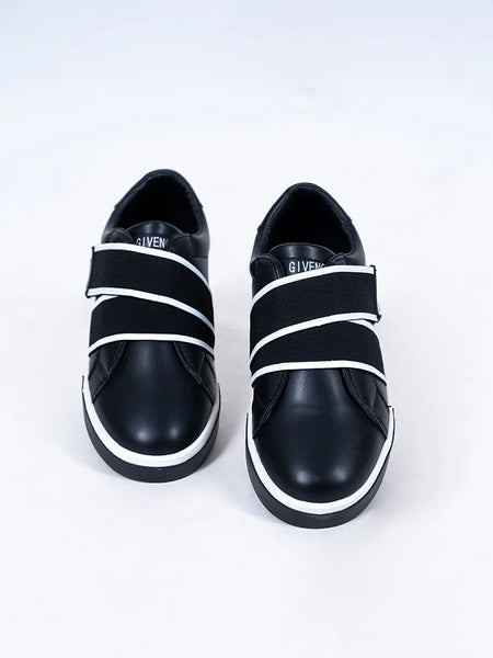 Kids' modern black and white strap sneakers for boys featuring double Velcro closures, Jaipur

