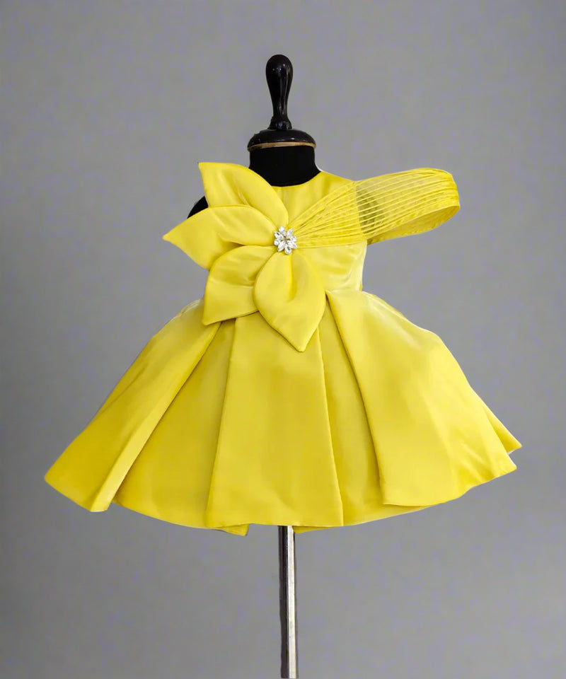 Neon yellow knee-length birthday frock, top-rated kidswear shop Jaipur