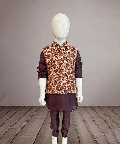 It is a kurta pyjama set that comes with a matching waistcoat and can be creatively styled with ethnic shoes.